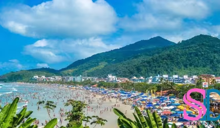 Prédio com 9 apartamentos, para venda, na Praia Grande, em Ubatuba - SP