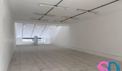 Imóvel para fins comerciais, com 489 m², no Centro de Ubatuba _ SP