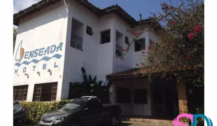 Hotel com 14 suítes, à venda, na Praia da Enseada, em Ubatuba -SP. Excelente oportunidade de investimento.