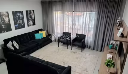Casa em condomínio fechado com 4 quartos à venda na Rua Helena Aparecida Secol, 241, Nova Petrópolis, São Bernardo do Campo, 238 m2 por R$ 1.200.000