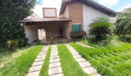 ALUGA-SE | CASA EM CONDOMÍNIO FECHADO – DAMHA III