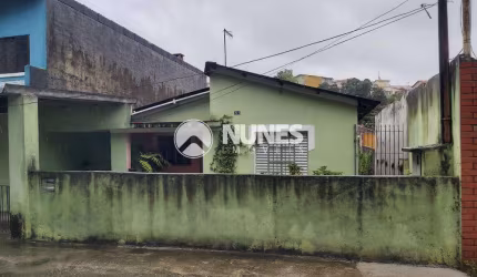 Terreno grande com casa antiga na Vila Bussocaba, próximo á Prefeitura.