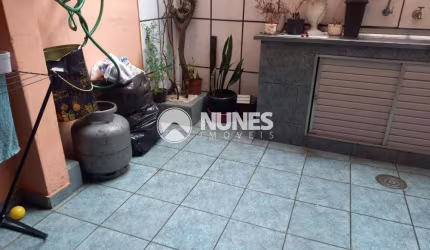 LINDA CASA NA CIDADE DAS FLORES - Vagas para 2 carros!