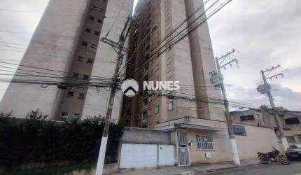 Apartamento com dois dormitórios e vaga de garagem