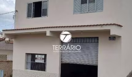 Casa à venda no Jardim Europa em Varginha com 3 quartos, 1 suíte, 2 banheiros e 7 vagas