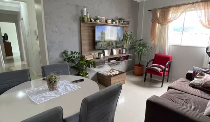 APARTAMENTO SEMI-MOBILIADO EM LOCALIZAÇÃO PRIVILEGIADA