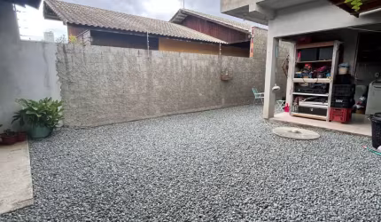 CASA TERRA – AMPLITUDE E OPORTUNIDADE NO CENTRO DE CAMBORIÚ!
