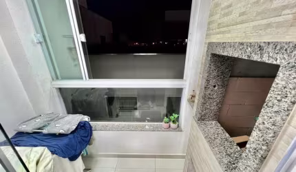 Apartamento Semi mobiliado com 2 quartos