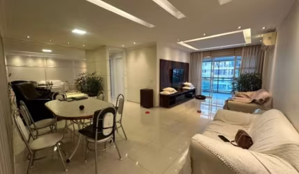 Apartamento à venda no condomínio Reserva Jardim, Barra da Tijuca.