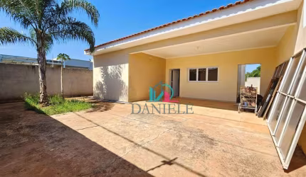 Casa com 3 dormitórios à venda, 150 m² por R$ 475.000,00 - Cidade Jardim - Araraquara/SP