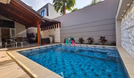 Linda casa no condomínio Damha