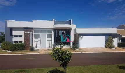 Casa com 3 dormitórios à venda, 218 m² por R$ 1.400.000,00 - Condomínio das Acácias I - Araraquara/SP