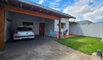 Linda casa no Jardim São Francisco