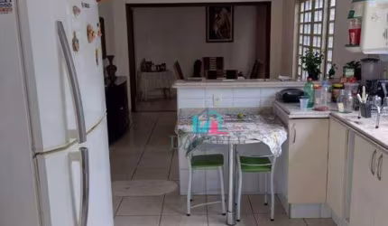 Casa com 3 dormitórios à venda, 124 m² por R$ 560.000,00 - Jardim Imperador - Araraquara/SP