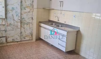 Casa com 3 dormitórios à venda, 119 m² por R$ 220.000,00 - Centro - Araraquara/SP