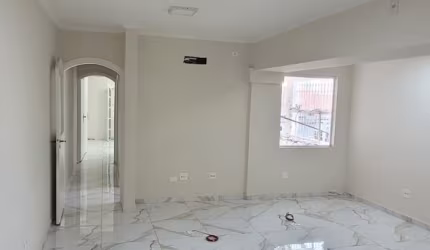 Oportunidade Sobrando comercial no centro de Taboão ao lado do Cartório