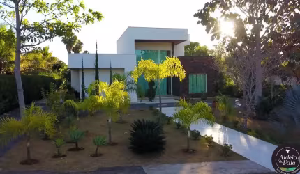 Casa Térrea com 04 suítes no Residencial Aldeia do Vale