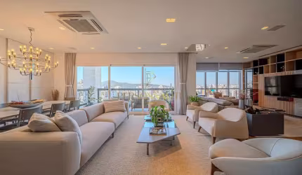 Apartamento de alto padrão no Atiradores.
