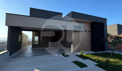 Casa à Venda no Condomínio Reserva do Vale em Caçapava
