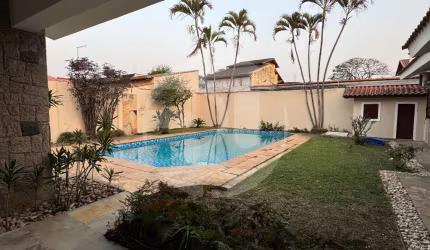 Linda Casa à Venda no bairro Vila Resende em Caçapava