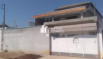Sobrado com 04 dormitórios sendo uma suíte à venda, 272m² por R$ 600.000,00 - Jardim Oásis - Taubaté - SP