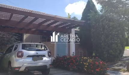 Casa em Condomínio com 03 dormitórios sendo uma suíte - 170m² - Condomínio Hípica Pinheiro  - Taubaté - SP