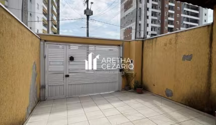 Casa com 02 Dormitórios sendo uma suíte à venda,74 m² por R$ 345.000 - Esplanada Independência - Taubaté - SP