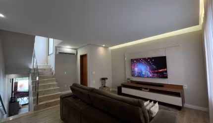 Sobrado com 3 dormitórios à venda, 140 m² por R$ 795.000 - Jardim Itália - Várzea Paulista/SP