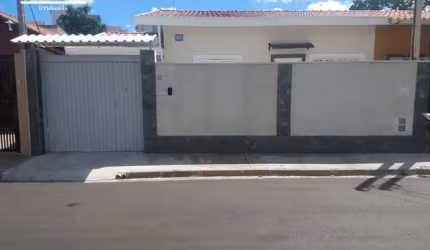 Casa Terrea- Jd. das Indústrias - 150 m² de terreno.