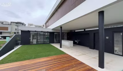 Alphaville 2 -  Sobrado  a venda na planta - 4 suítes, 501 m² terreno sem vizinhos de fundos