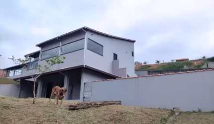 Chácara na parte alta com 4.000 m² de terreno, toda cercada -  Bairro Costinha, São José dos Campos/SP