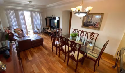 Apartamento à Venda no Jardim das Colinas