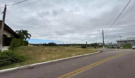 Terreno a Venda no Condominio Altos da Quinta