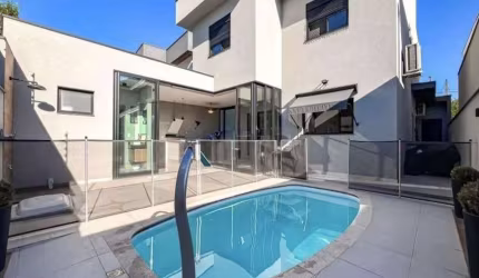 Casa à venda com 5 suítes à venda, 250 m² Urbanova - SJCampos/SP