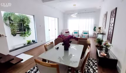 Ótimo Sobrado 4 Quartos no Bairro Jardim Sul