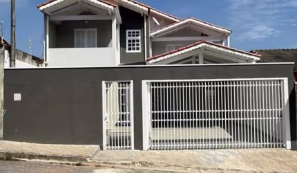 Sobrado 3 dormitórios 1 suíte 285 m² AC Alto Santana Jacareí SP 4 vagas