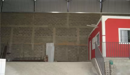 Galpão com 600m2 na Vila São Bento em São José dos Campos