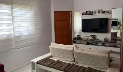 Linda Casa com Piscina à Venda com 3 dormitórios no Jardim santo Onofre em São José dos Campos