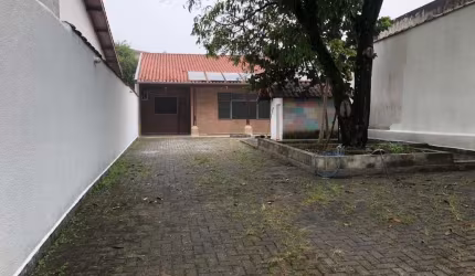 Casa com 2 dormitórios em Jardim Bela Vista, São José dos Campos