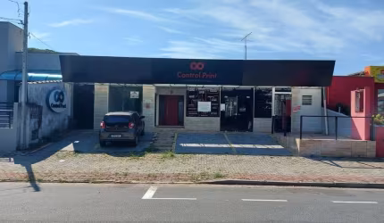 Casa à Venda com 2 dormitórios no Jardim Esplanada II em São José dos Campos