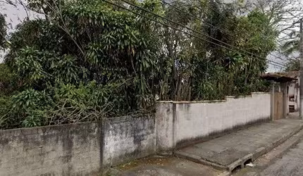 Terreno à venda com 1809m2 no Jardim Uirá em São José dos Campos