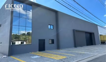 Barracão / Galpão / Depósito à venda no Rio Comprido, Jacareí , 585 m2 por R$ 4.300.000
