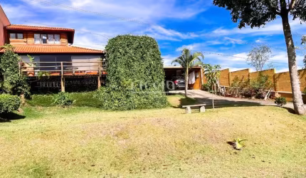 Chalé/Casa à venda em Condomínio no Urbanova SJC. 924 m² de Terreno e 100 m² de construção em Madeira