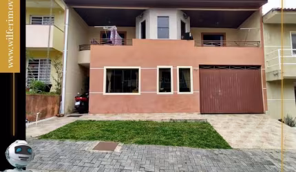 Casa com 3 quartos à venda na Rua Fábio Fanuchi, Santa Cândida, Curitiba, 287 m2 por R$ 980.000