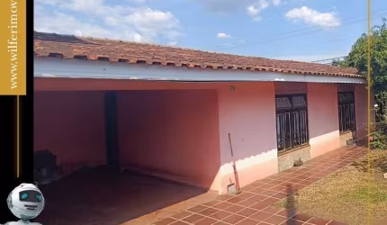 Casa com 3 quartos à venda na Rua Humberto Mattana, Capão da Imbuia, Curitiba, 156 m2 por R$ 650.000