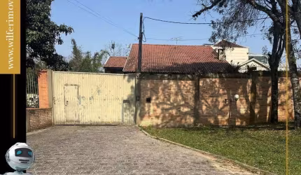 Casa com 3 quartos à venda na Rua Theodoro Makiolka, 3451, Barreirinha, Curitiba, 259 m2 por R$ 1.100.000
