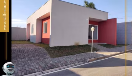 Casa com 3 quartos à venda na Rua do Jacarandá, 405, Parque do Embu, Colombo, 59 m2 por R$ 340.000