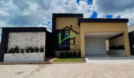 Casa à venda em Condôminio