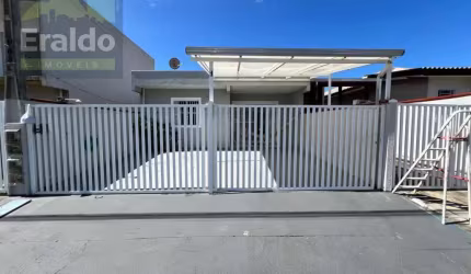 Casa em Bom Retiro - Matinhos, PR