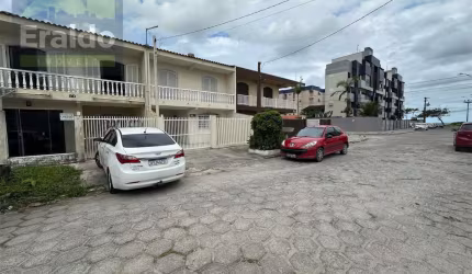 Sobrado em Balneário Albatroz - Matinhos, PR